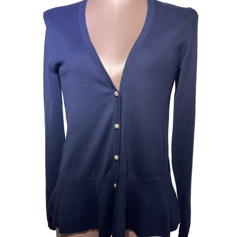 Lilly Pulitzer long sleeve navy cardigan with pearl buttons. Size XS